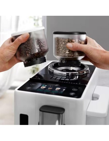 CAFETERA DELONGHI RIVELIA BLANCO ÁRTICO